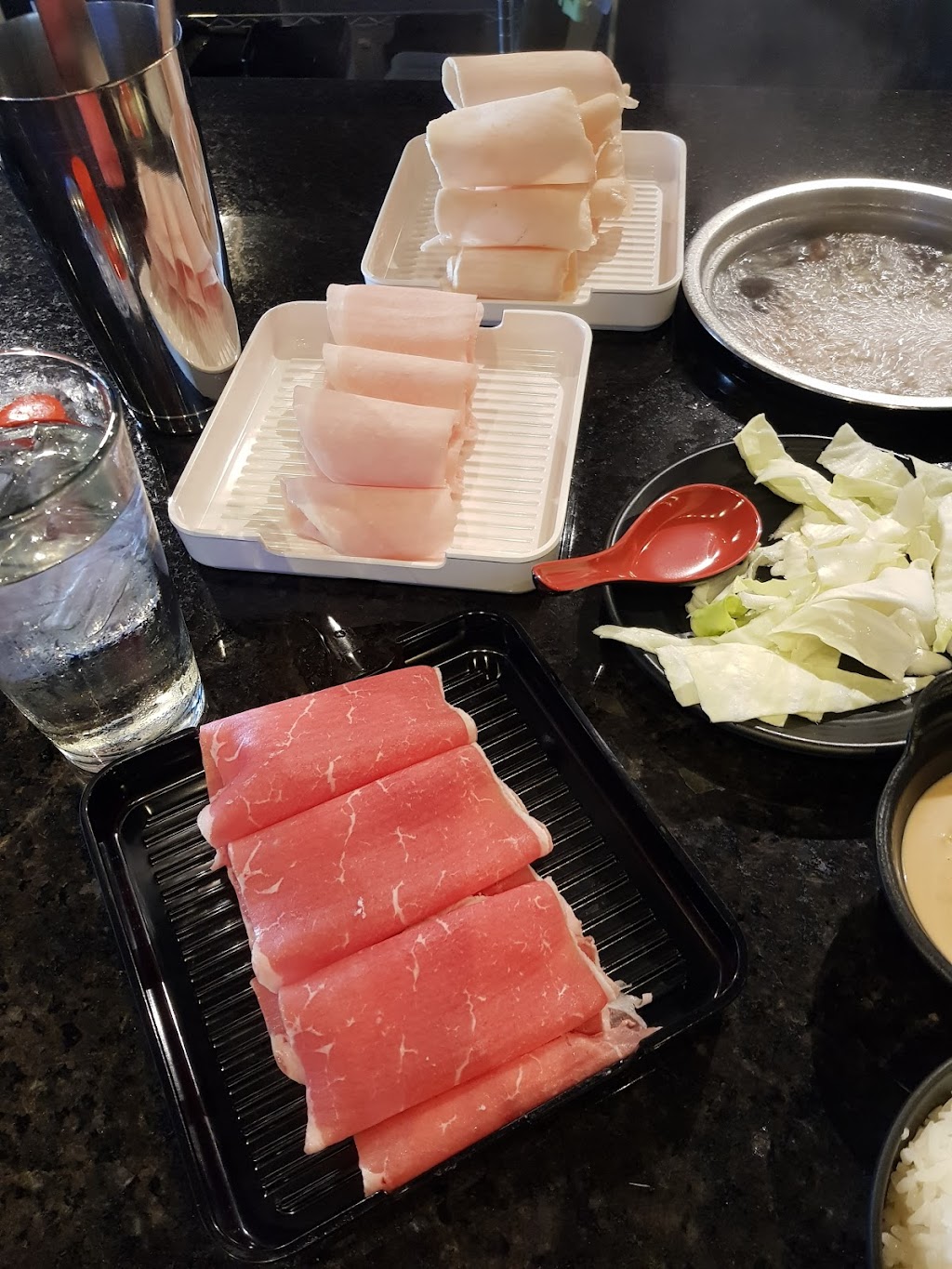 Muu Shabu | 1042 E 2nd St, Edmond, OK 73034, USA | Phone: (405) 509-6677