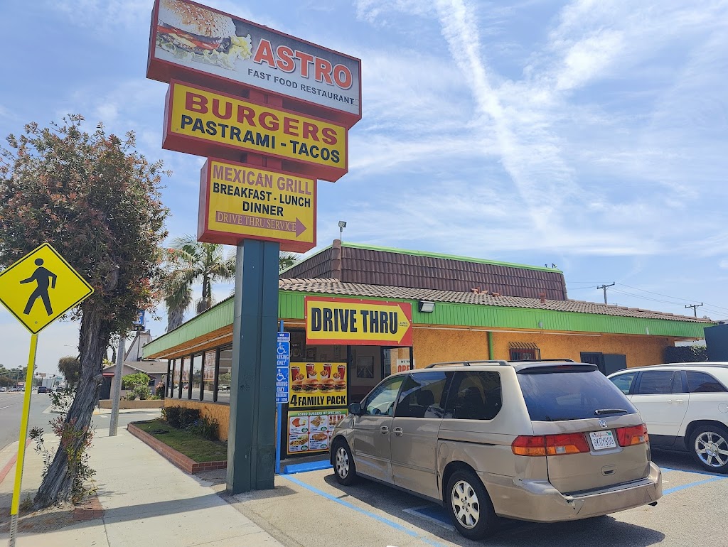 Astro Burgers #7 | 1510 Rosecrans Ave, Gardena, CA 90249, USA | Phone: (310) 538-2891