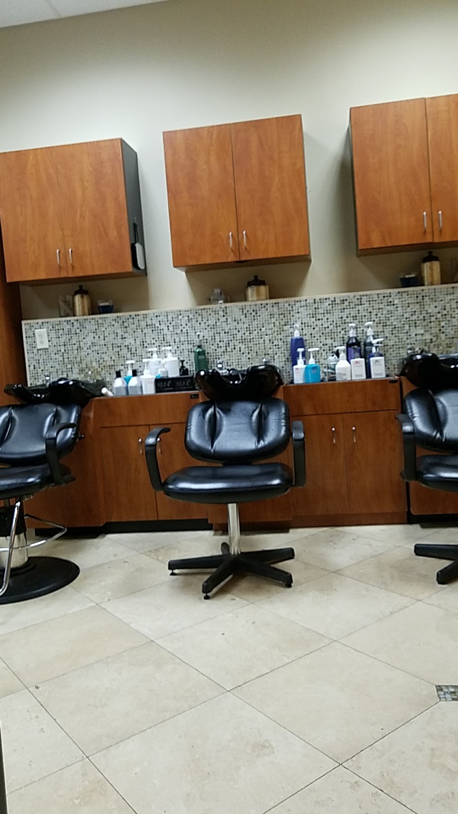 The Phoenician Salon & Spa | 1303 N Main St, Hutchinson, KS 67501, USA | Phone: (620) 669-7200