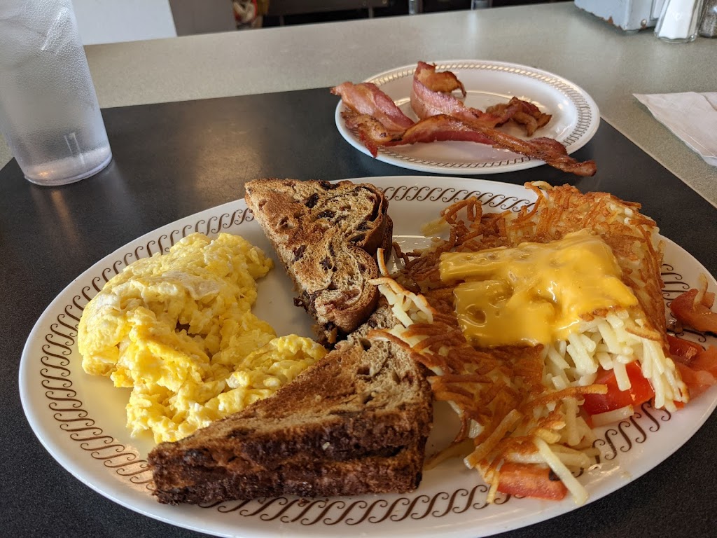 Waffle House | 2940 Mansell Rd, Alpharetta, GA 30022, USA | Phone: (770) 645-1604