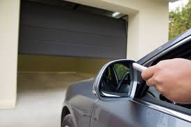 Garage Door Repair West Vancouver | 2647 Marine Dr unit 8, West Vancouver, BC V7V 1L5, Canada | Phone: (604) 628-2094