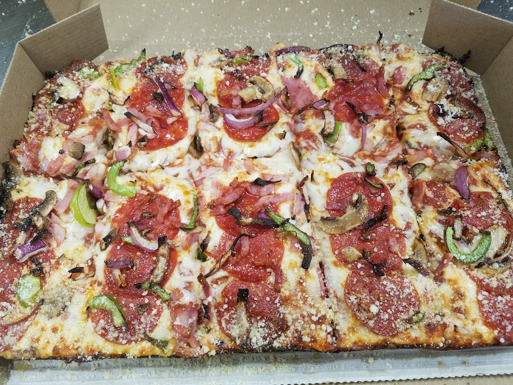 Hungry Howies Pizza | 9135 Highland Rd, White Lake Charter Township, MI 48383, USA | Phone: (248) 698-1940
