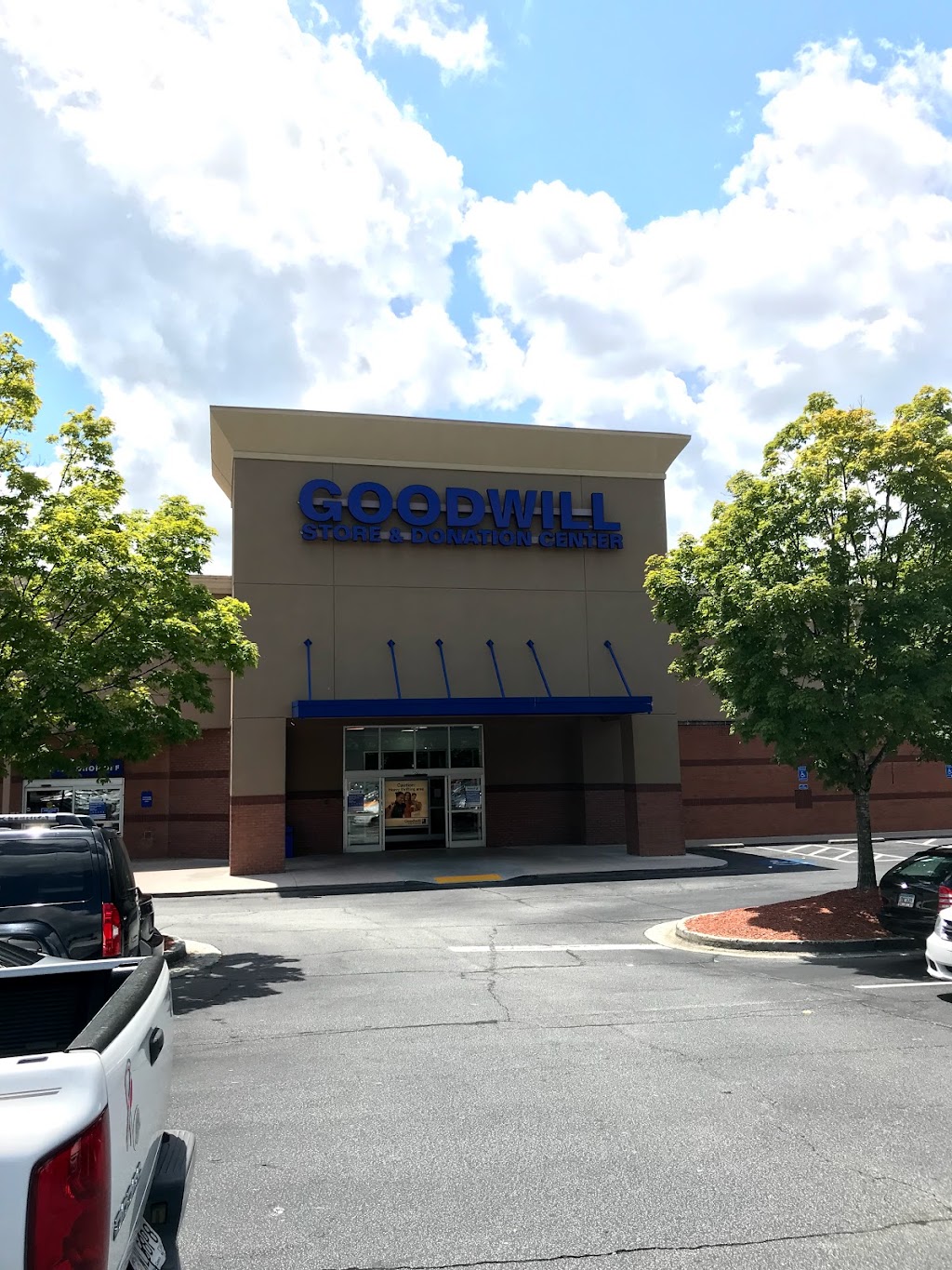 Goodwill Thrift Store & Donation Center | 1165 Perimeter Center W, Atlanta, GA 30338, USA | Phone: (770) 350-7895