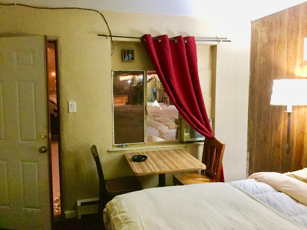 Airway Motel | 8339 E Colfax Ave, Denver, CO 80220, USA | Phone: (303) 420-8998