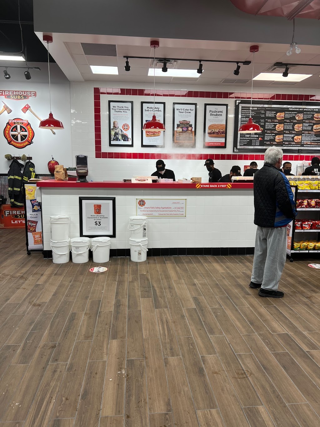 Firehouse Subs Welland | 905 Niagara St, Welland, ON L3C 1M4, Canada | Phone: (905) 246-1976