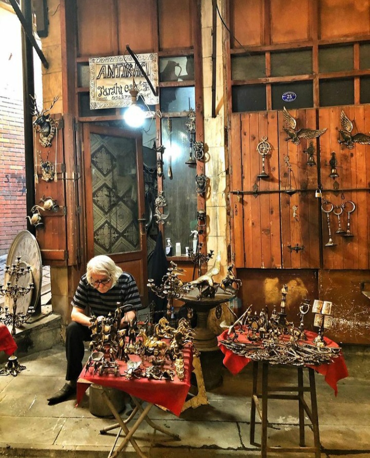 Coppersmith Bazaar | Boyacı, Eskici Çarşısı Sk., 27400 Şahinbey/Gaziantep, Türkiye | Phone: 0536 554 72 64
