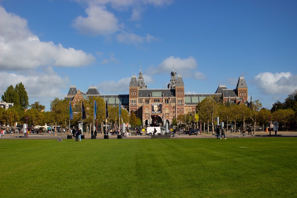 Museumplein | 1071 DJ Amsterdam, Netherlands | Phone: 020 624 1111