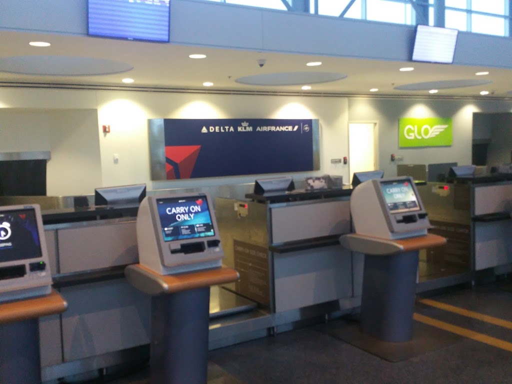 Delta Air Lines | 5103 Hollywood Ave, Shreveport, LA 71109, USA | Phone: (800) 221-1212