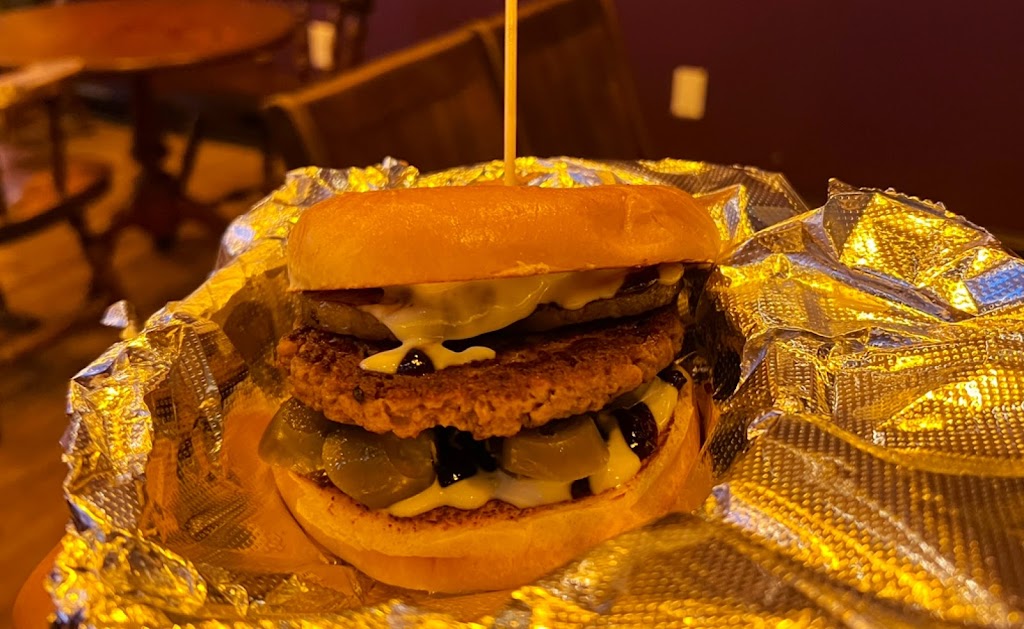 Wizard Burger | 74 N Pearl St, Albany, NY 12207, USA | Phone: (518) 250-9440