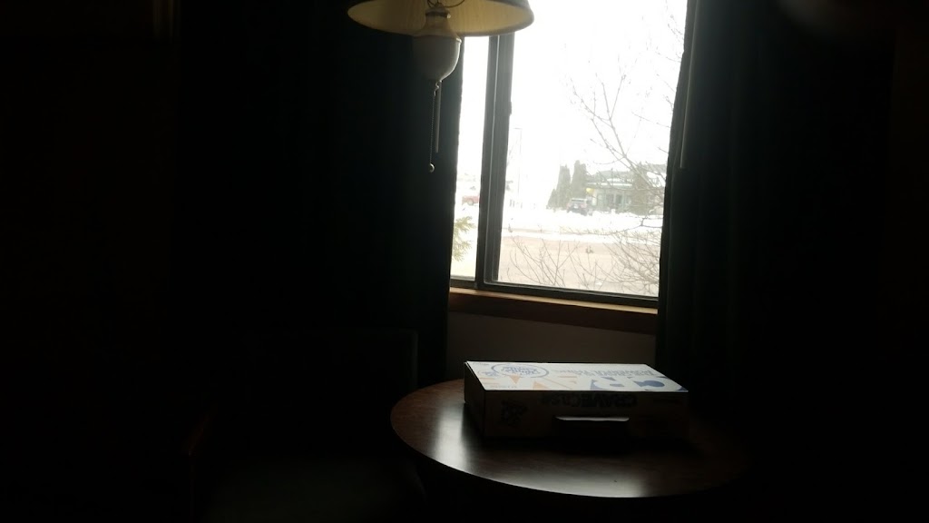 Rum River Motel Princeton | 510 19th Ave N, Princeton, MN 55371, USA | Phone: (763) 389-3120