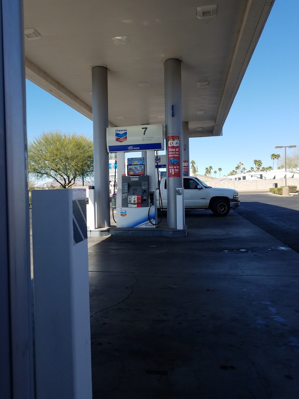 Chevron Apache Junction | 75 E 29th Ave, Apache Junction, AZ 85120 | Phone: (480) 288-8401