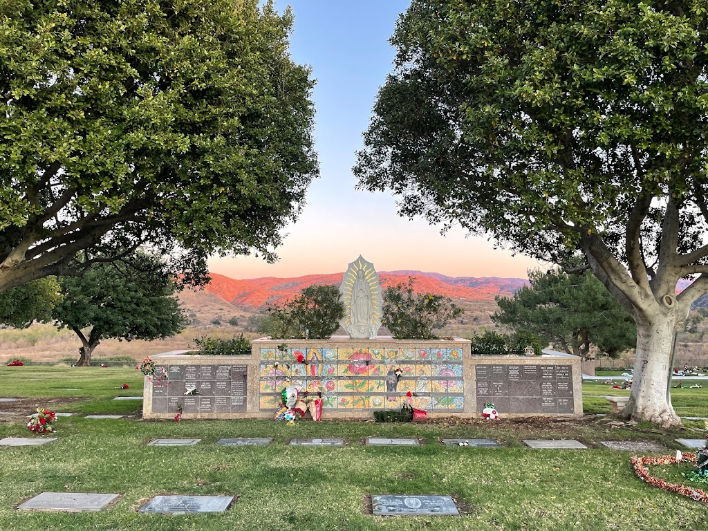 Holy Sepulcher Cemetery | 7845 E Santiago Canyon Rd, Orange, CA 92869, USA | Phone: (714) 532-6551