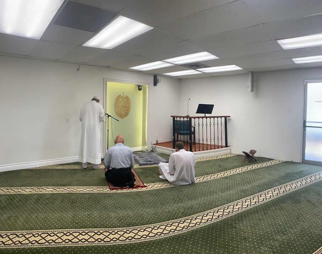 Islamic Center of Fountain Valley | 16551 Brookhurst St, Fountain Valley, CA 92708, USA | Phone: (714) 714-0129