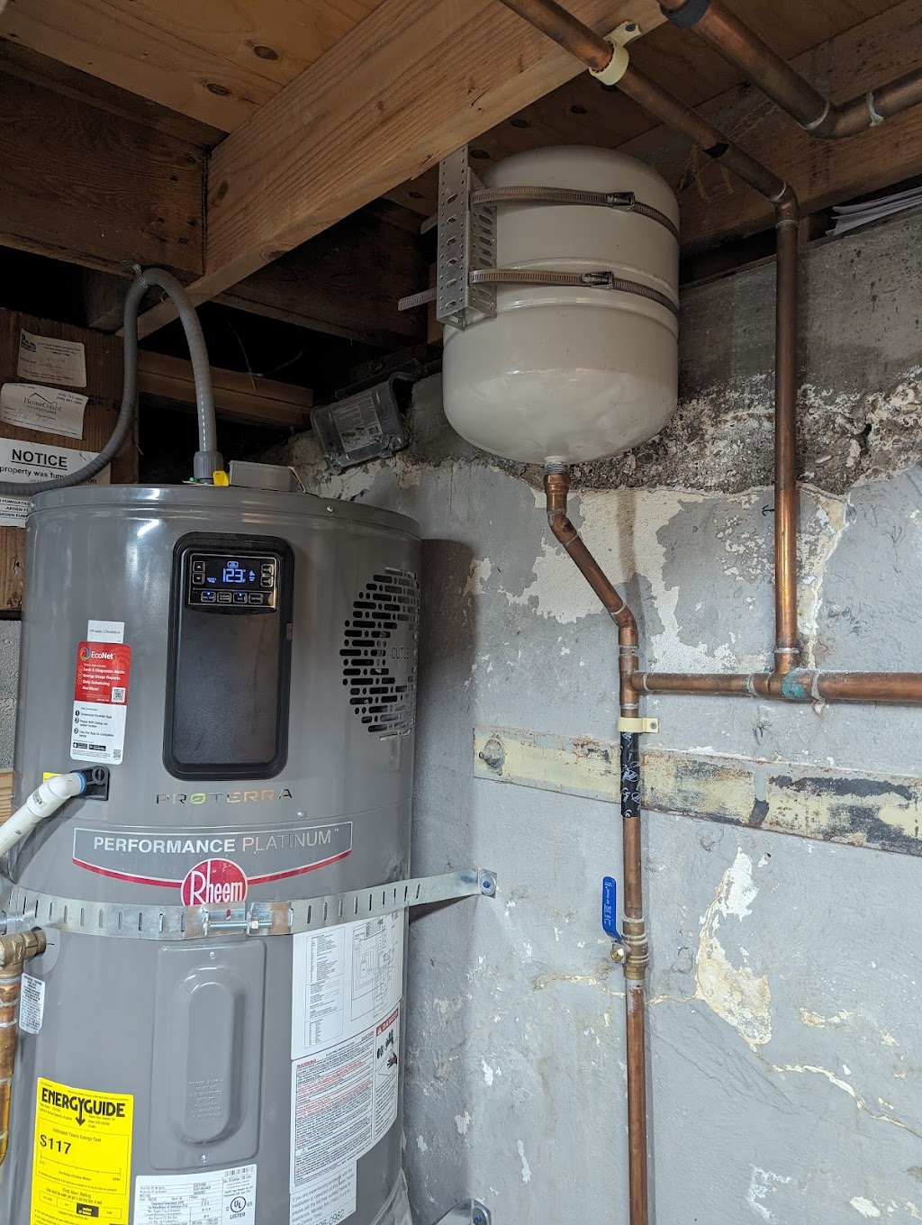 Royal Plumbing Services | 1520 Branham Ln, San Jose, CA 95118, USA | Phone: (408) 869-5998