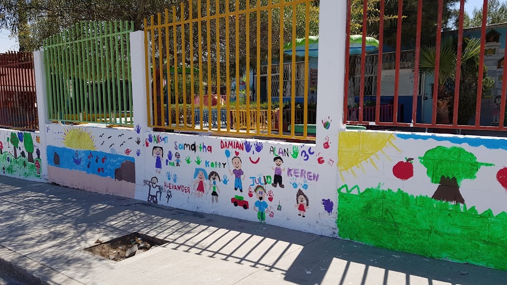 Jardín de Niños Luis Pasteur | Azucena 113, Tres de Octubre, 22126 Tijuana, B.C., Mexico | Phone: 664 689 7866
