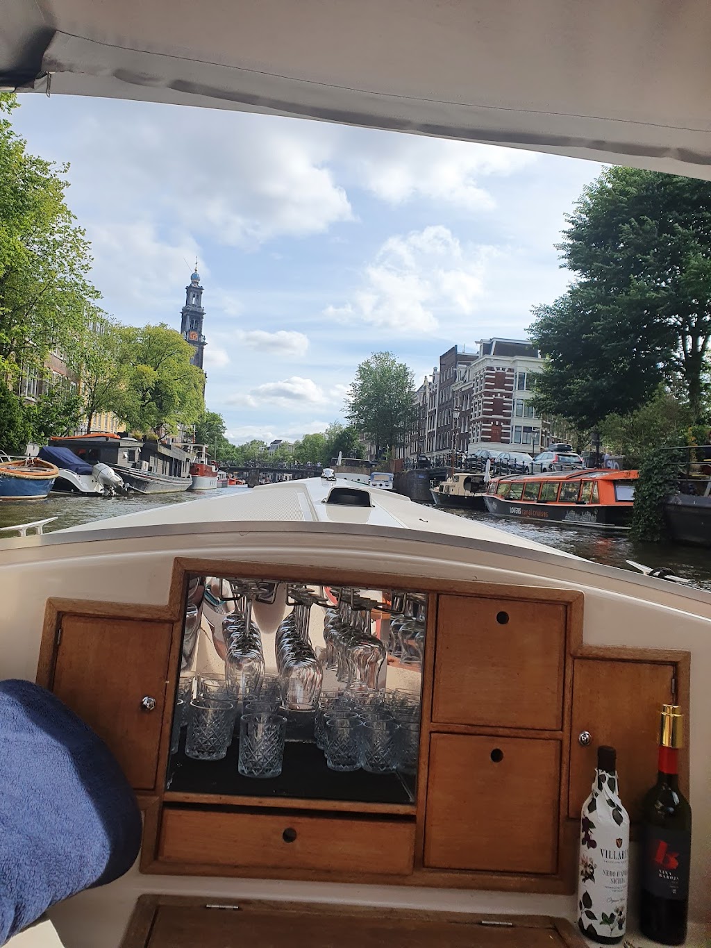 Pure Boats Amsterdam | Keizersgracht 106, 1015 CV Amsterdam, Netherlands | Phone: 020 215 7420