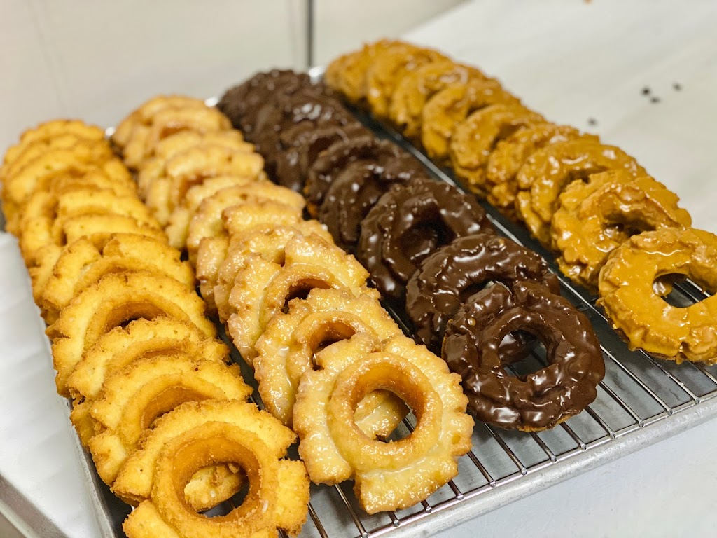 Sams Donut Shop | 1811 Academy Ave, Sanger, CA 93657, USA | Phone: (559) 875-9141