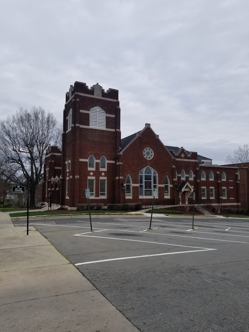Long Memorial United Methodist | 226 N Main St, Roxboro, NC 27573, USA | Phone: (336) 599-1193