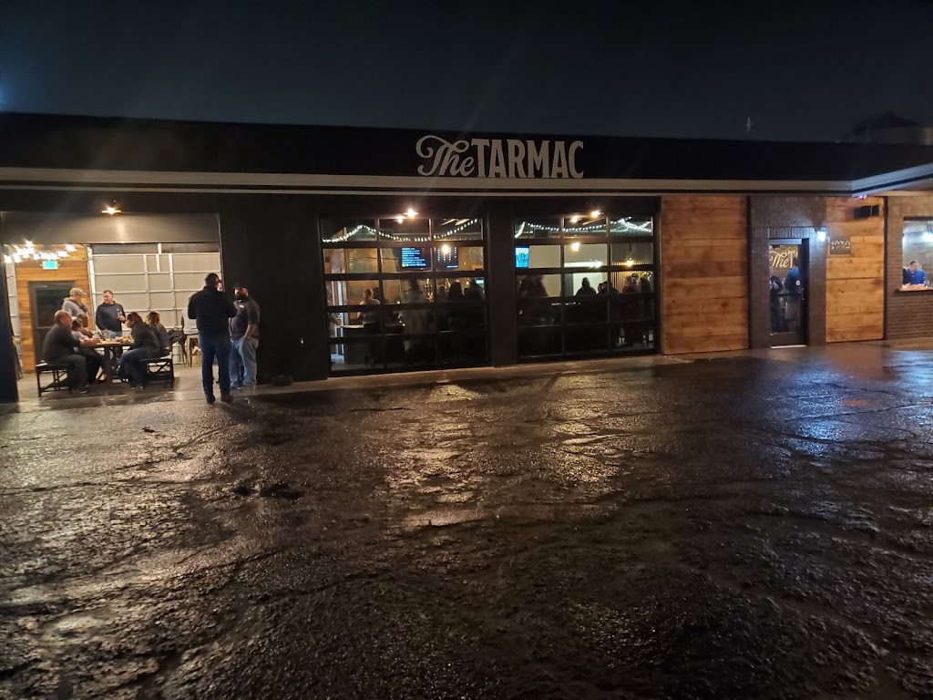 Blaker Brewing - The Tarmac | 1930 Airdrome Entry, Atwater, CA 95301, USA | Phone: (209) 585-4040