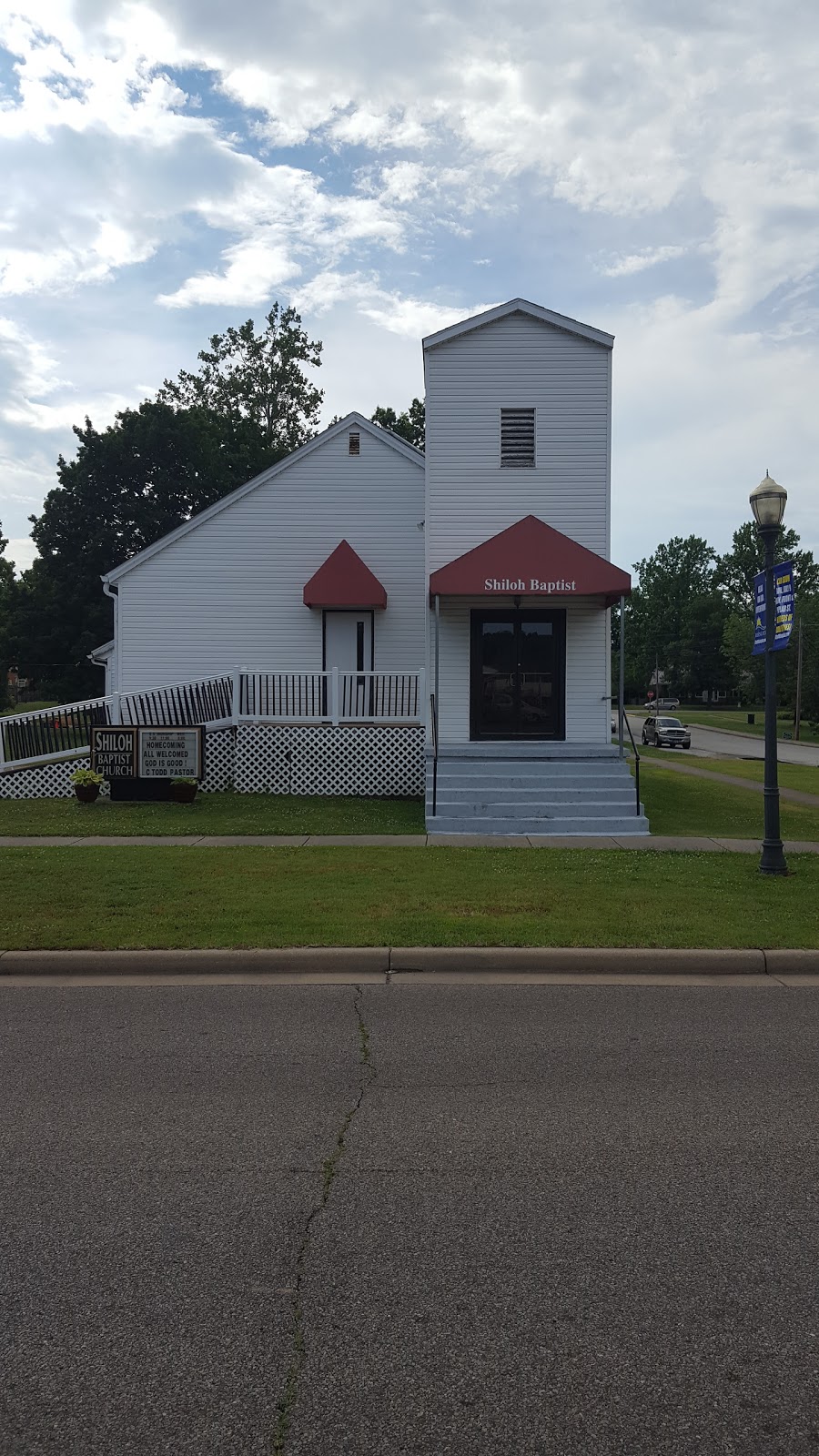 Shiloh Baptist Church | 319 N Walnut St, Rising Sun, IN 47040, USA | Phone: (812) 438-2197
