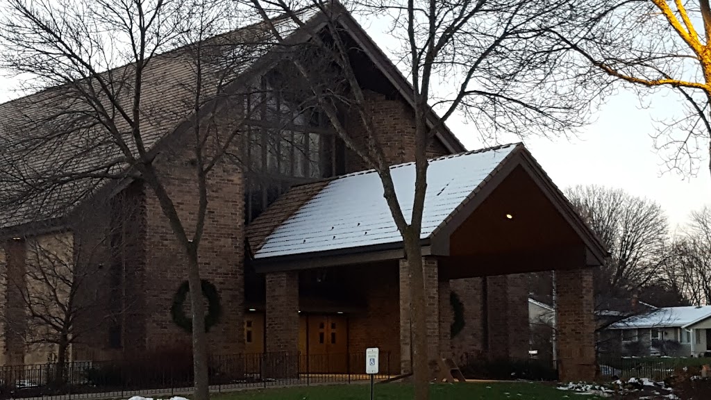 St William Catholic Church | 440 N Moreland Blvd, Waukesha, WI 53188, USA | Phone: (262) 547-2763