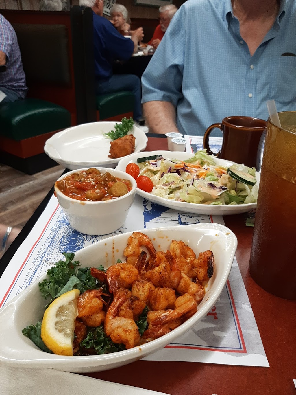 Cedar River Seafood | 542500 US-1, Callahan, FL 32011, USA | Phone: (904) 879-2111