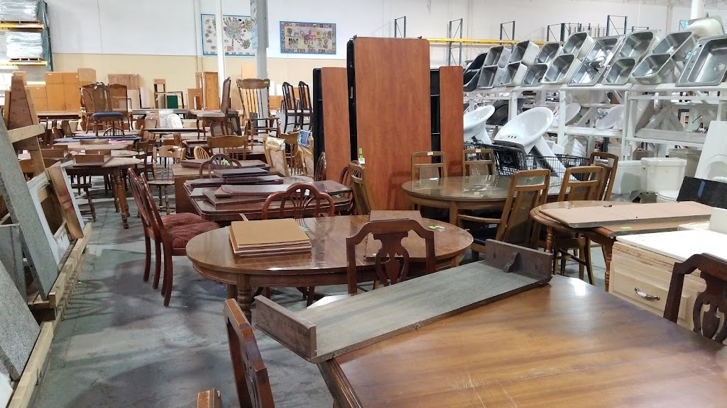 Milwaukee Habitat for Humanity ReStore | 3015 N 114th St, Wauwatosa, WI 53222, USA | Phone: (414) 257-9078