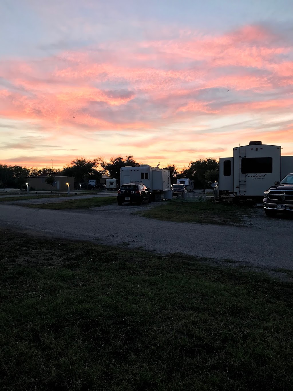 Beeville RV Park | 610 N Archer St, Beeville, TX 78102, USA | Phone: (361) 354-5186