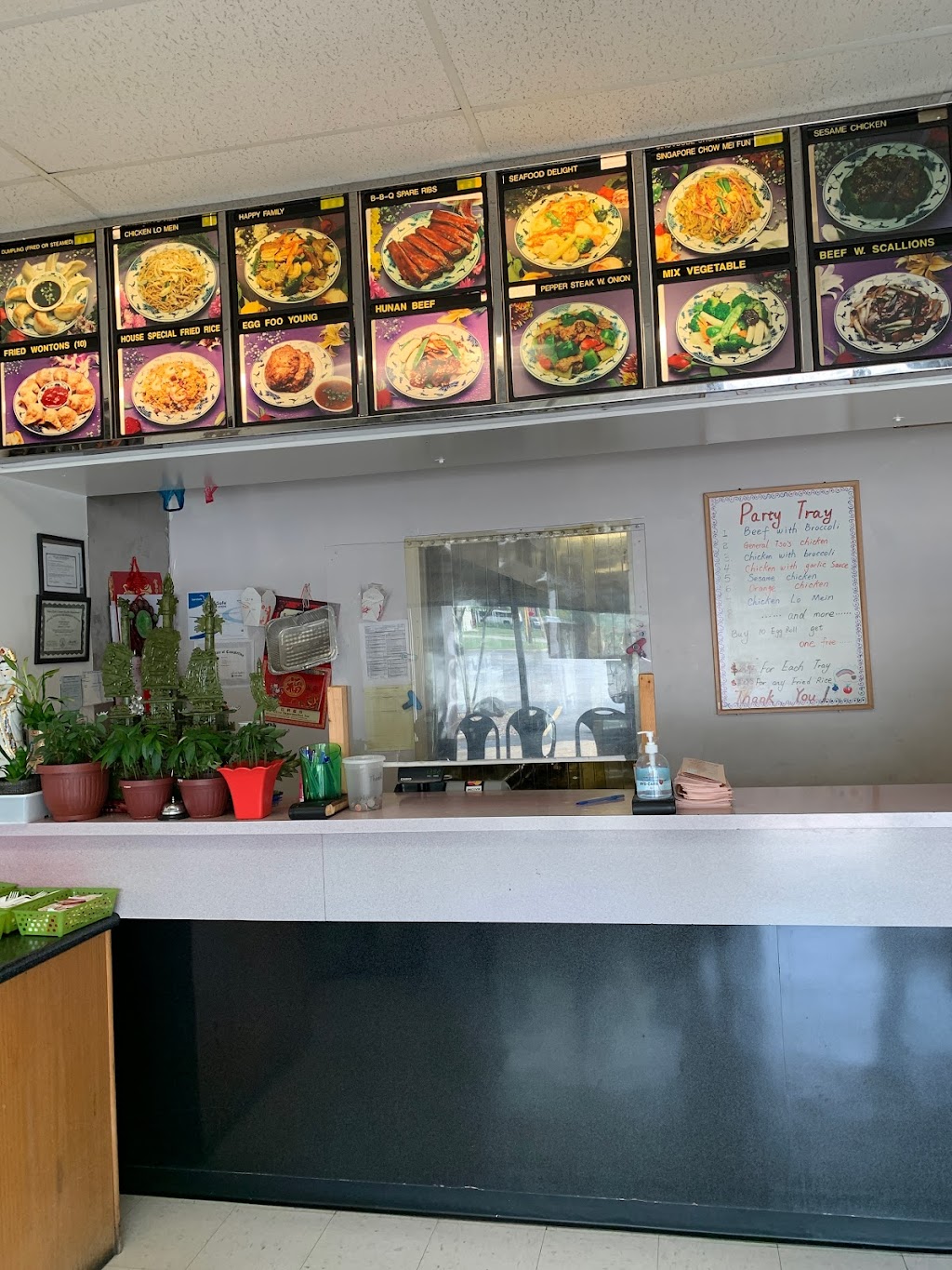 Chinese Dragon | 510 S Main St, Smithton, IL 62285, USA | Phone: (618) 233-3888