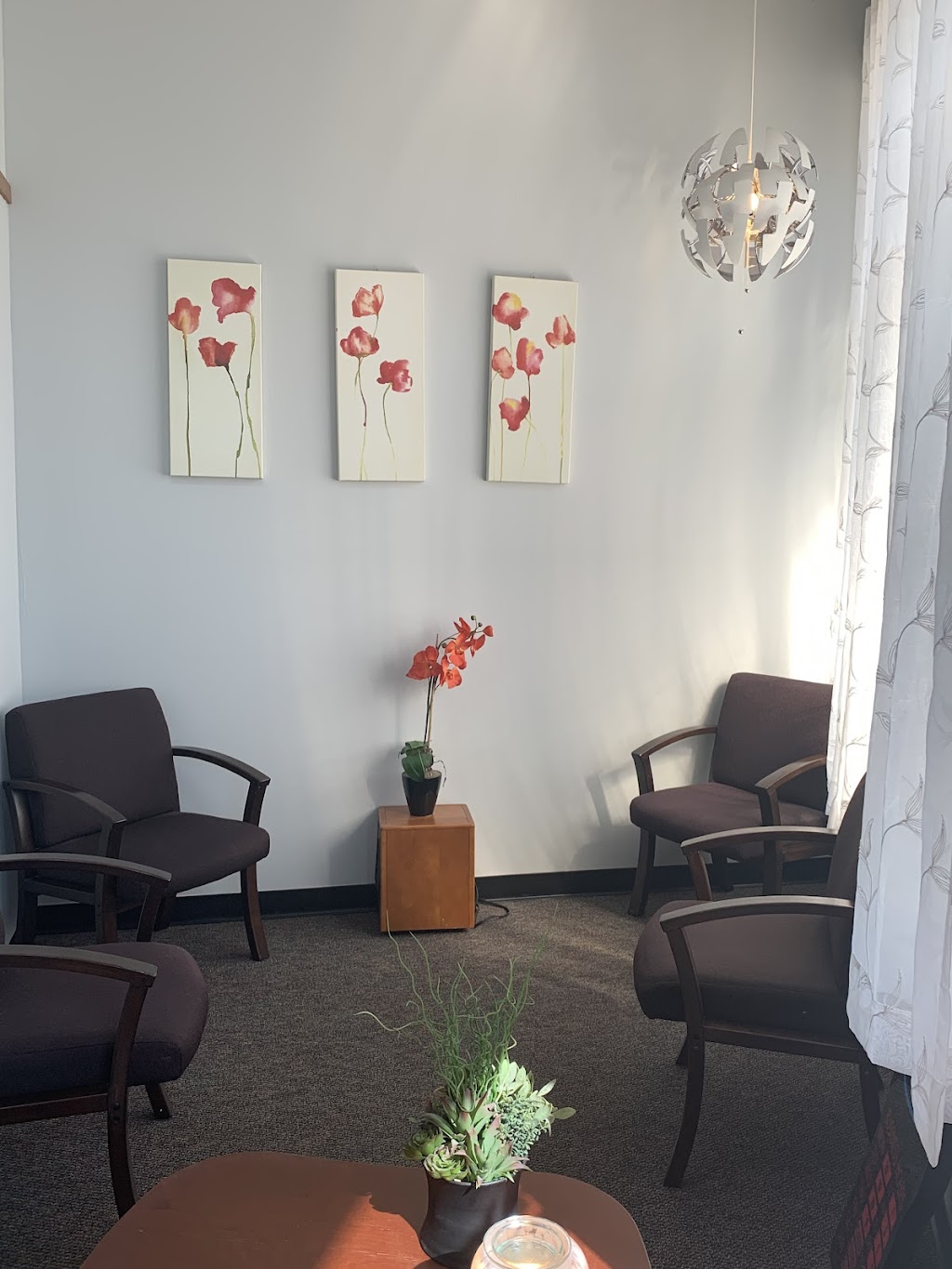 Eleni Callis DDS Modern Family Dentistry | 25110 Telegraph Rd, Brownstown Charter Twp, MI 48134, USA | Phone: (734) 783-5255