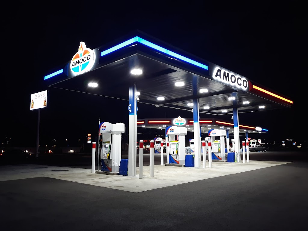 Amoco | 527 Linn St, Baraboo, WI 53913, USA | Phone: (608) 448-4162