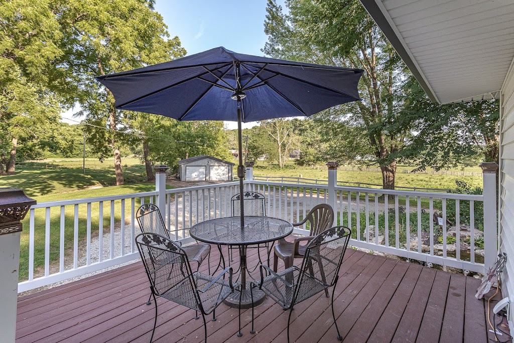 Swafford Valley Creekside Cottage | 15388 Hwy C, Rayville, MO 64084, USA | Phone: (770) 561-2013