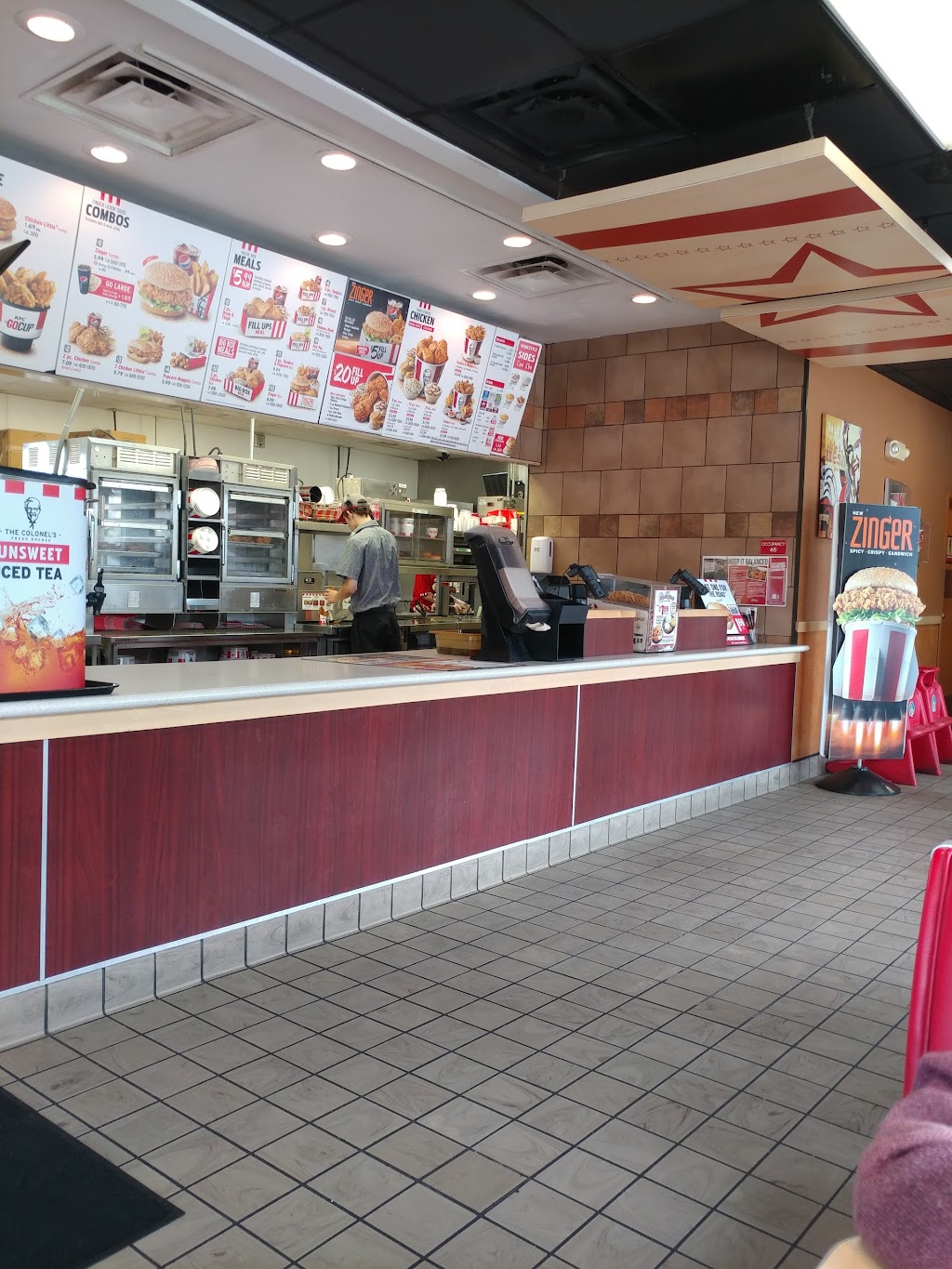 KFC | 4926 S Union Ave, Tulsa, OK 74107, USA | Phone: (918) 446-7309