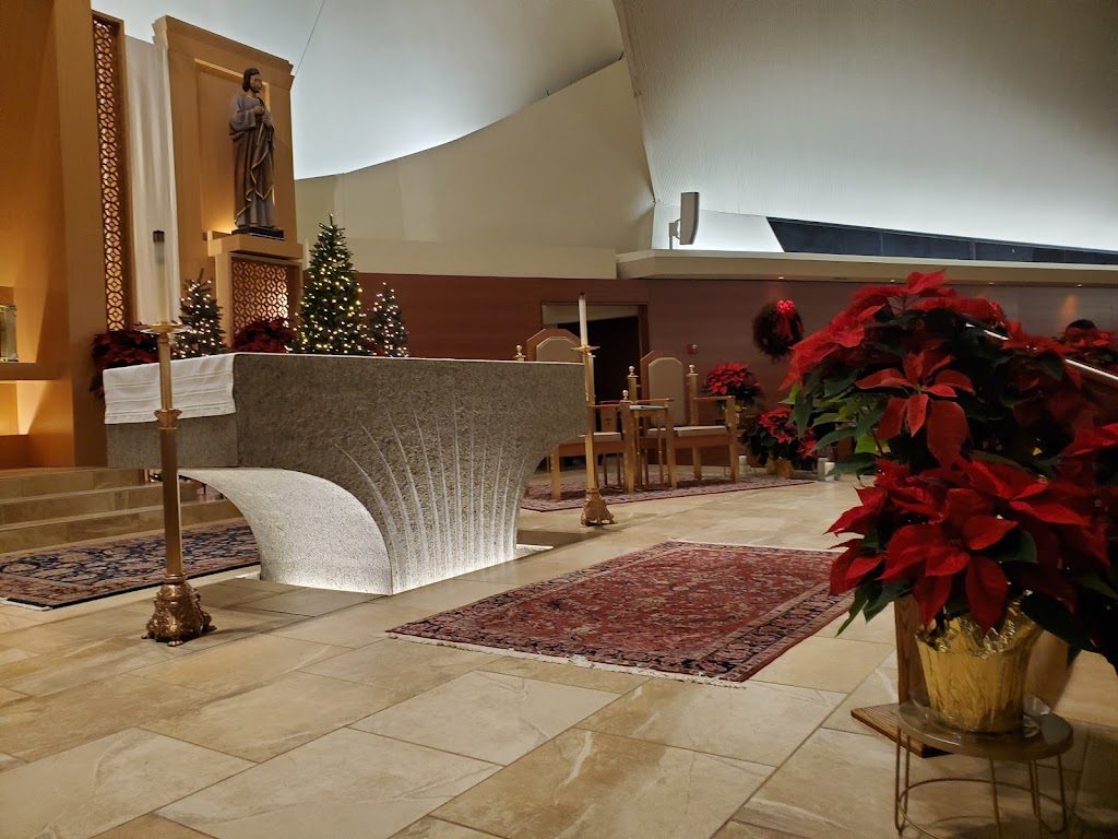 St. Regis Catholic Church | 3695 Lincoln Rd, Bloomfield Hills, MI 48301, USA | Phone: (248) 646-2686