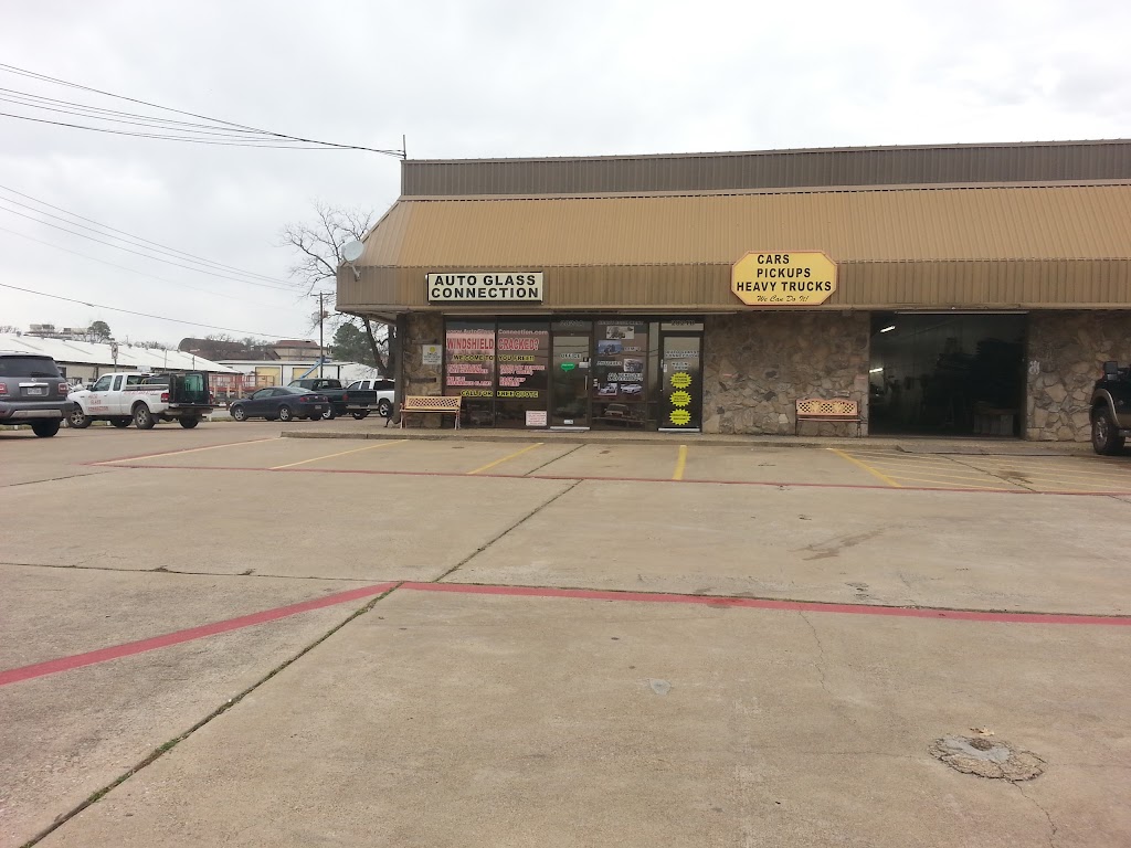 Auto Glass Connection | 2821 W Division St Ste A, Arlington, TX 76012, USA | Phone: (817) 548-1993