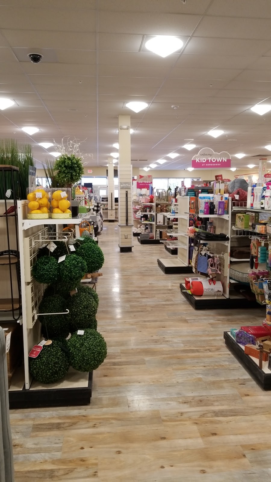 HomeGoods | 4920 Baldwin Rd, Lake Orion, MI 48359, USA | Phone: (248) 393-2216