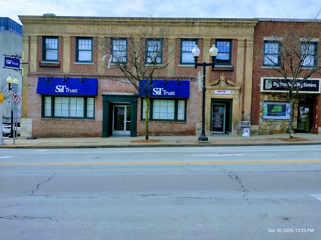 S&T Bank | 701 E Pittsburgh St, Greensburg, PA 15601, USA | Phone: (724) 853-5932