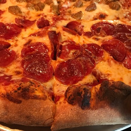 Bull Dog 100 Woodfired Pizza | 601 W Rogers Blvd, Skiatook, OK 74070, USA | Phone: (918) 396-9663