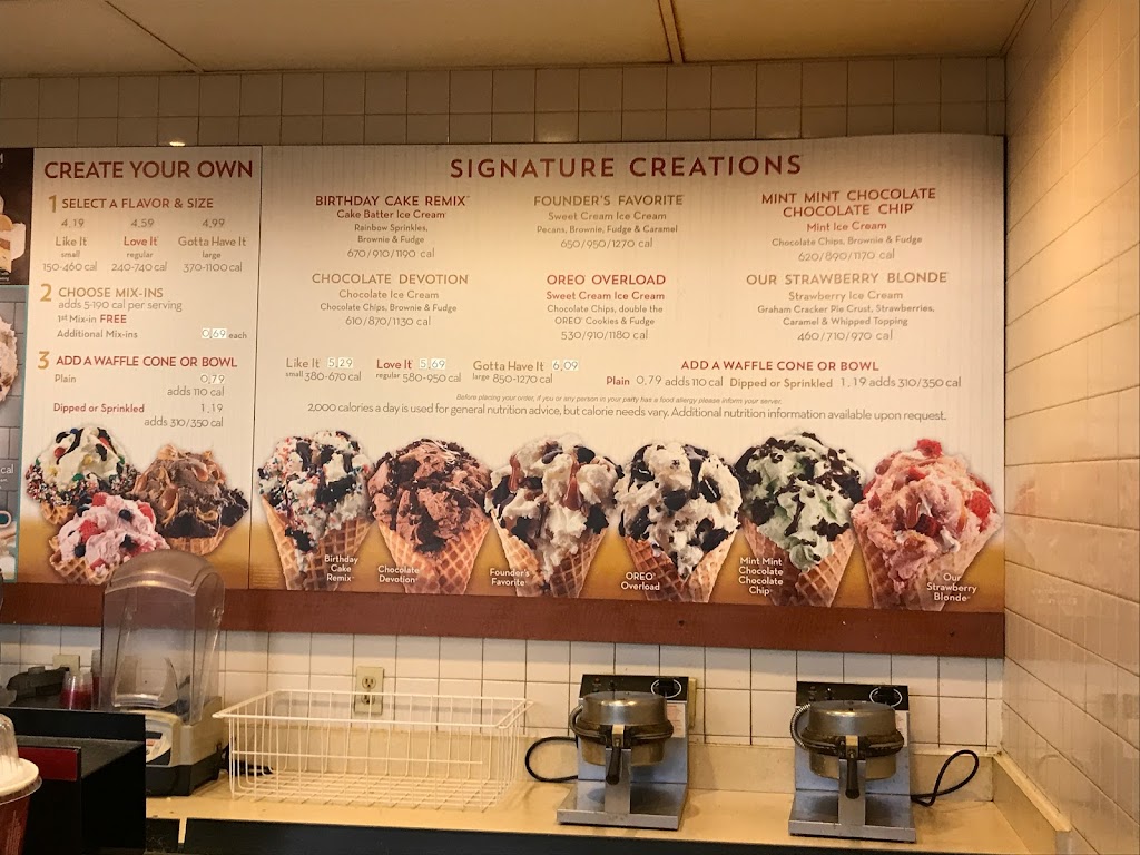 Cold Stone Creamery | 7455 Currell Blvd Ste 105, Woodbury, MN 55125 | Phone: (651) 251-1112