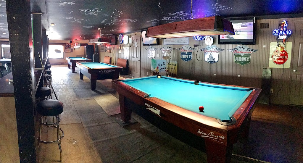 River Bend Sports Bar & Grill | 108 Hurd Shoals Rd, Adger, AL 35006, USA | Phone: (205) 491-3390