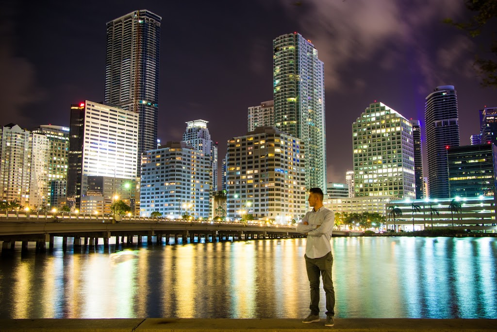 Brickell Key Park | Brickell Key Dr, Miami, FL 33131, USA | Phone: (305) 416-1361