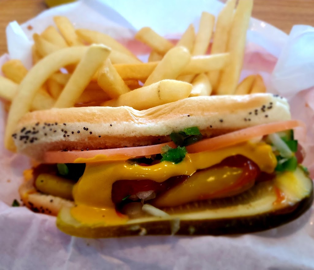 CHICAGOland Hotdogs & More | 1152 N Power Rd, Mesa, AZ 85205, USA | Phone: (480) 981-3647