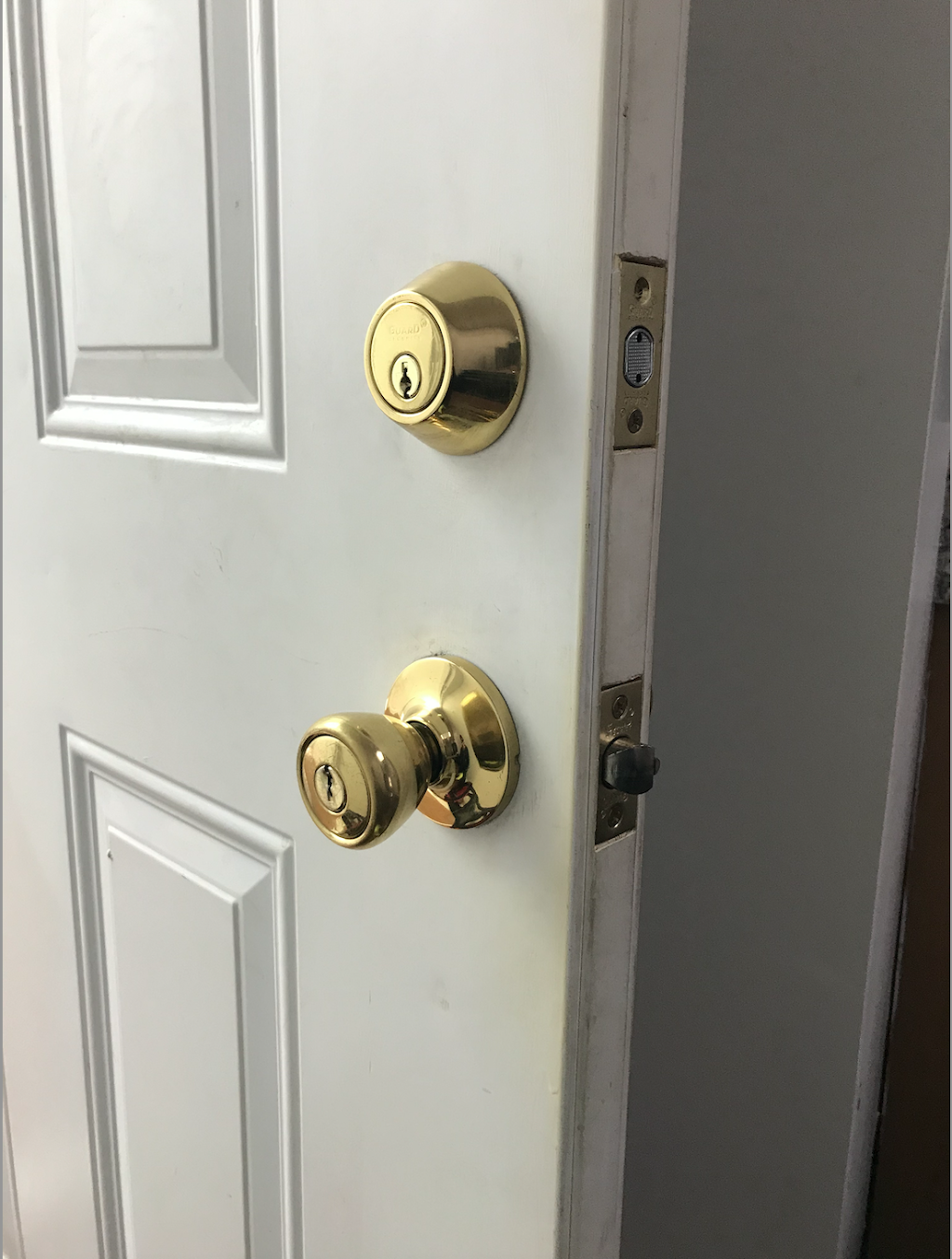KeyMe Locksmiths | 3230 W Slauson Ave, Los Angeles, CA 90043, USA | Phone: (323) 736-5890