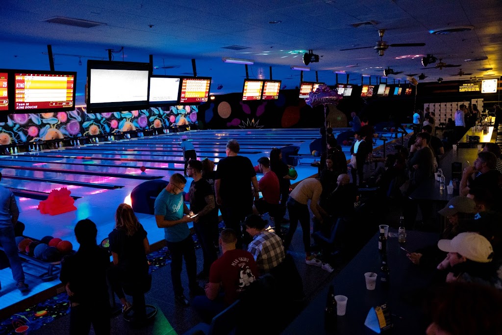 Howell Lanes | 1002 US-9, Howell Township, NJ 07731, USA | Phone: (732) 462-6767