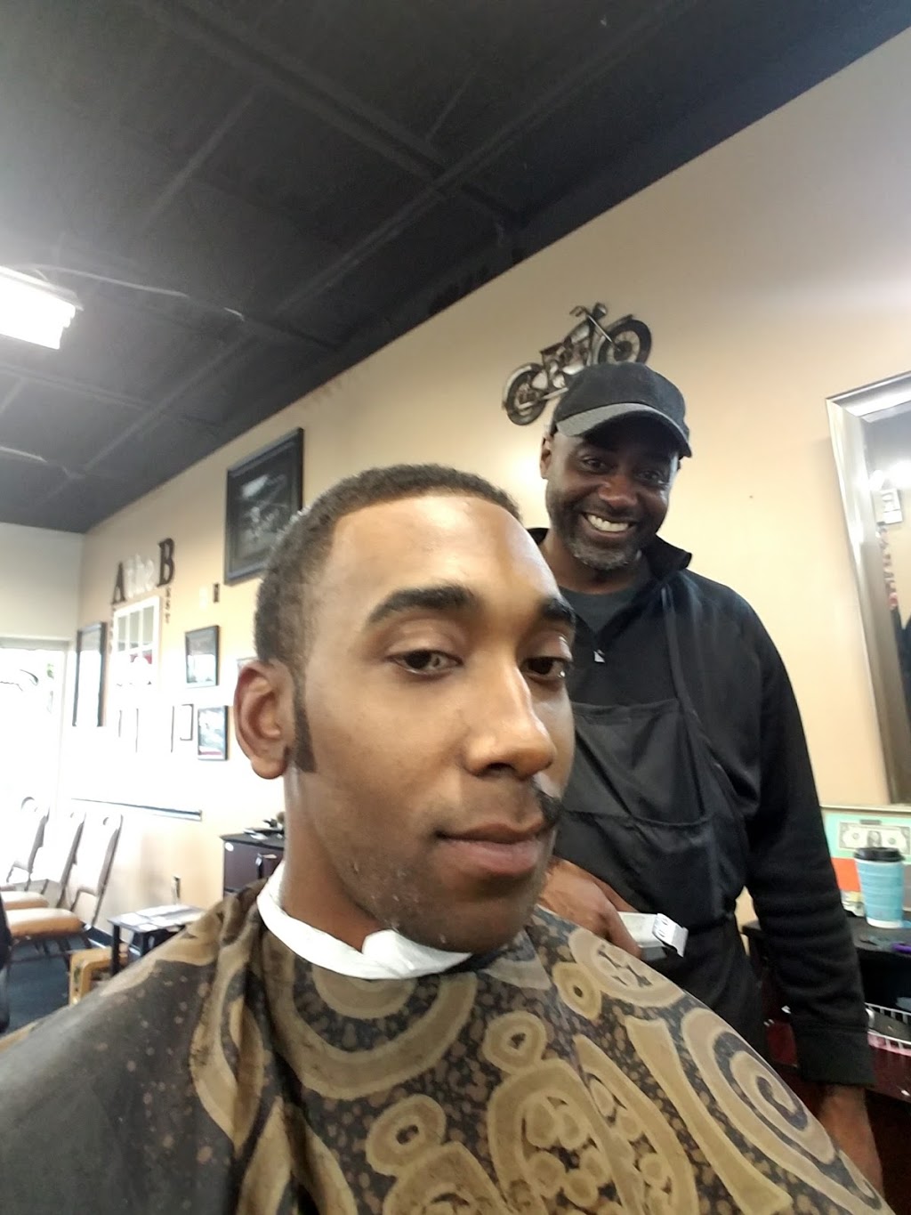 Trendy Cuts | 468 Richmond Rd, Richmond Heights, OH 44143 | Phone: (216) 586-4838