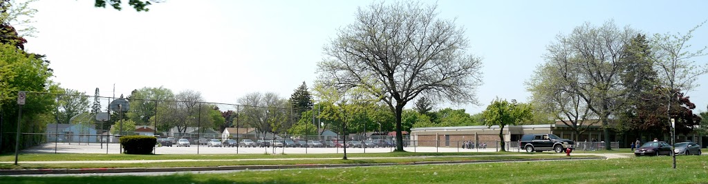 Marvin E. Pratt Elementary School | 5131 N Green Bay Ave, Milwaukee, WI 53209, USA | Phone: (414) 247-7300