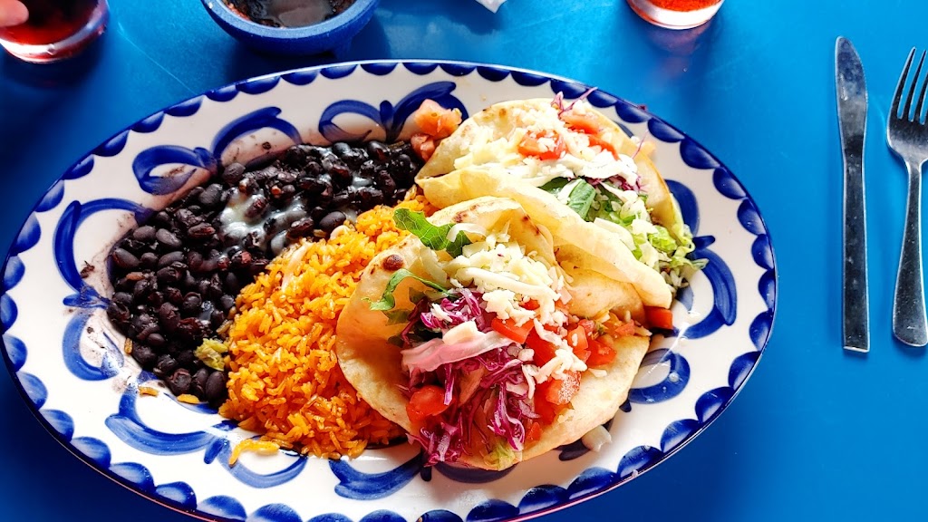 Rio Grande Kitchen & Cantina - Oak Ridge Location | 2213 Oak Ridge Rd, Oak Ridge, NC 27310, USA | Phone: (336) 560-6006