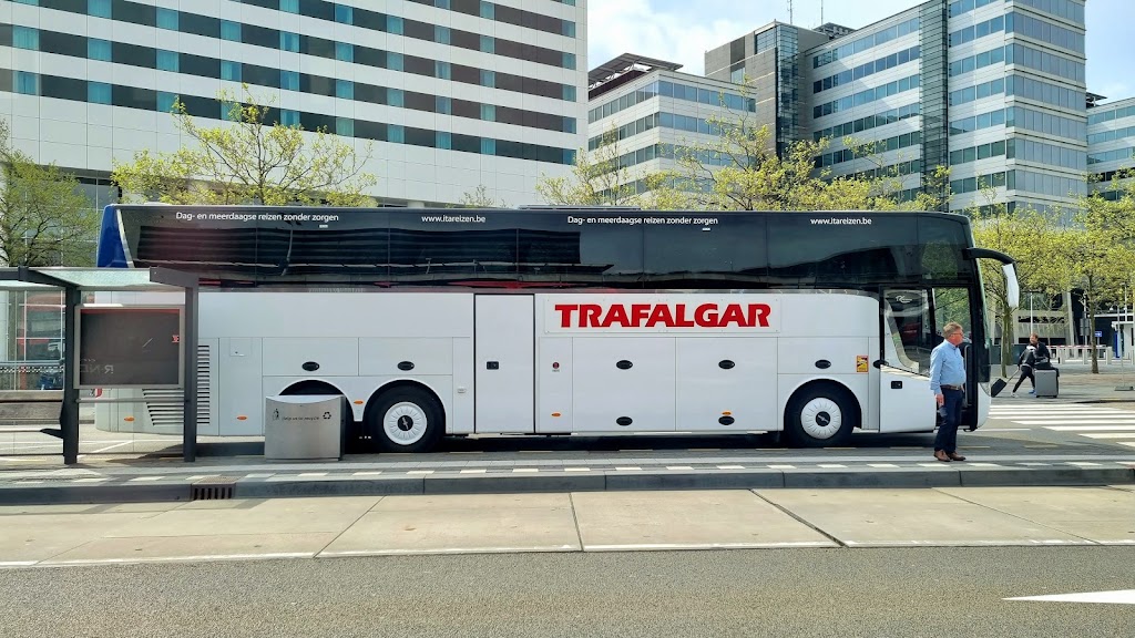 Trafalgar Tours | 24 W 40th St #6, New York, NY 10018, USA | Phone: (212) 209-5142