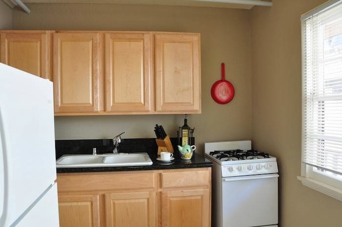 Villa Appia | 1661 Appian Way, Santa Monica, CA 90401, USA | Phone: (310) 393-3595 Villa Appia | 1661 Appian Way, Santa Monica, CA 90401, USA | Phone: (310) 393-3595