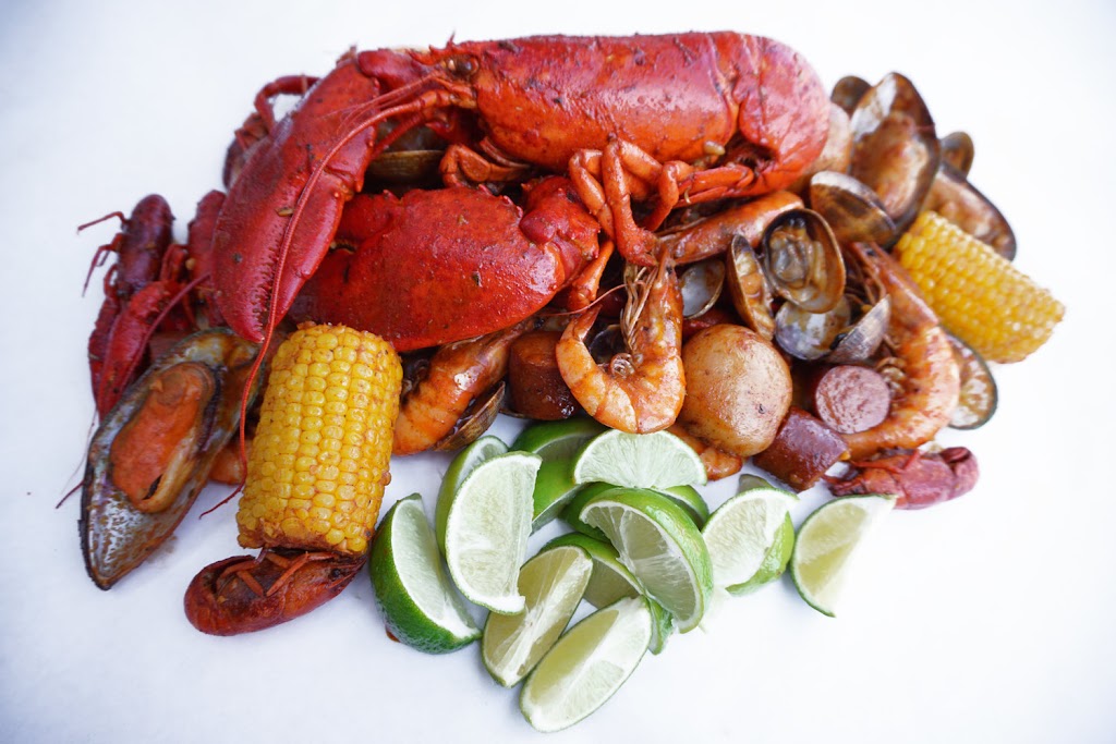 The Kickin Crab | 482 N Main St Ste 102, Corona, CA 92880, USA | Phone: (951) 256-1495